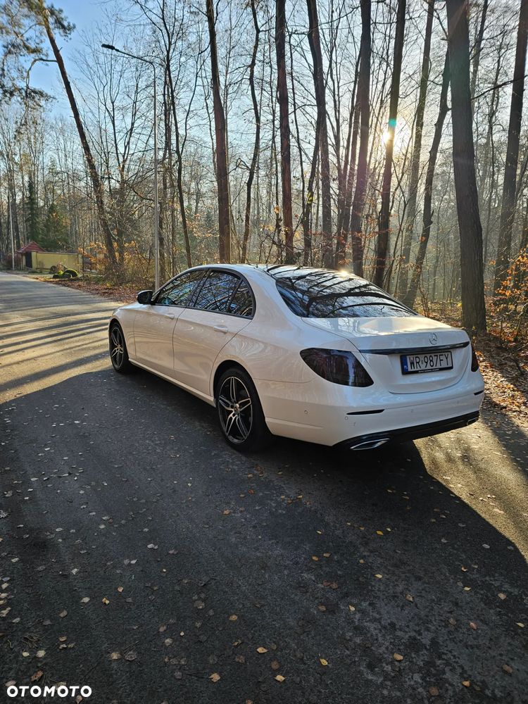 Mercedes-Benz Klasa E - 18
