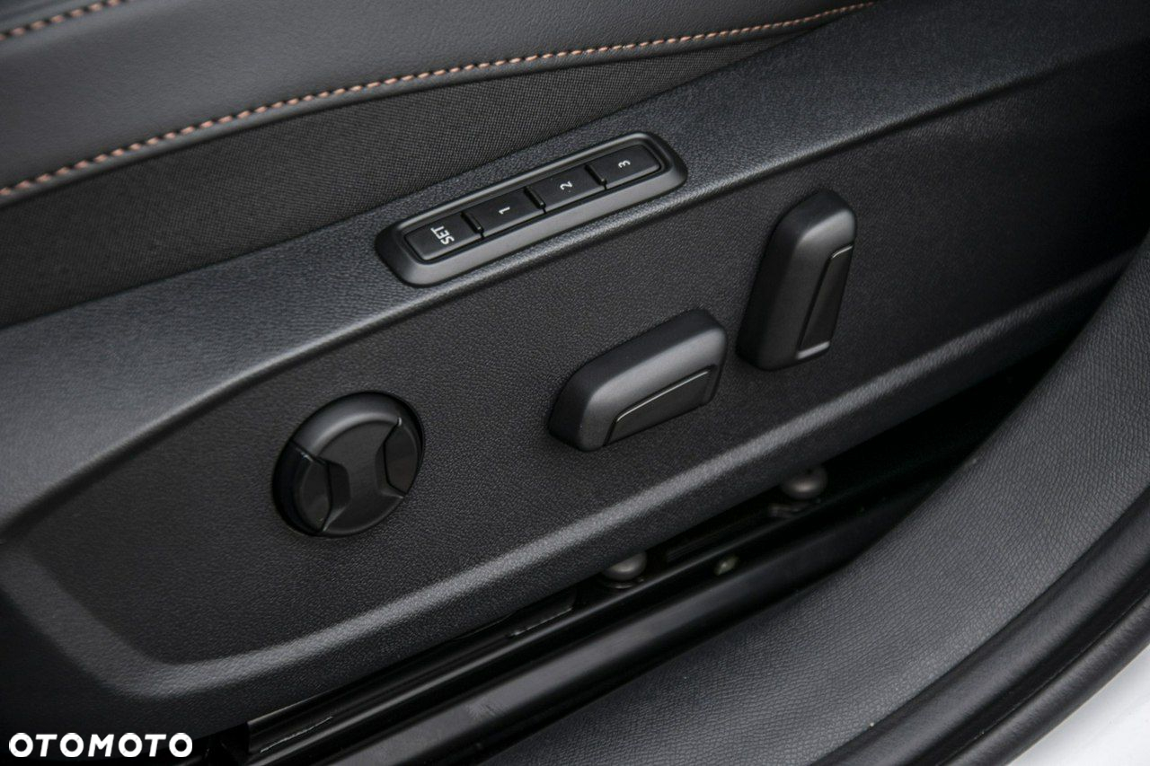 Cupra Formentor - 13