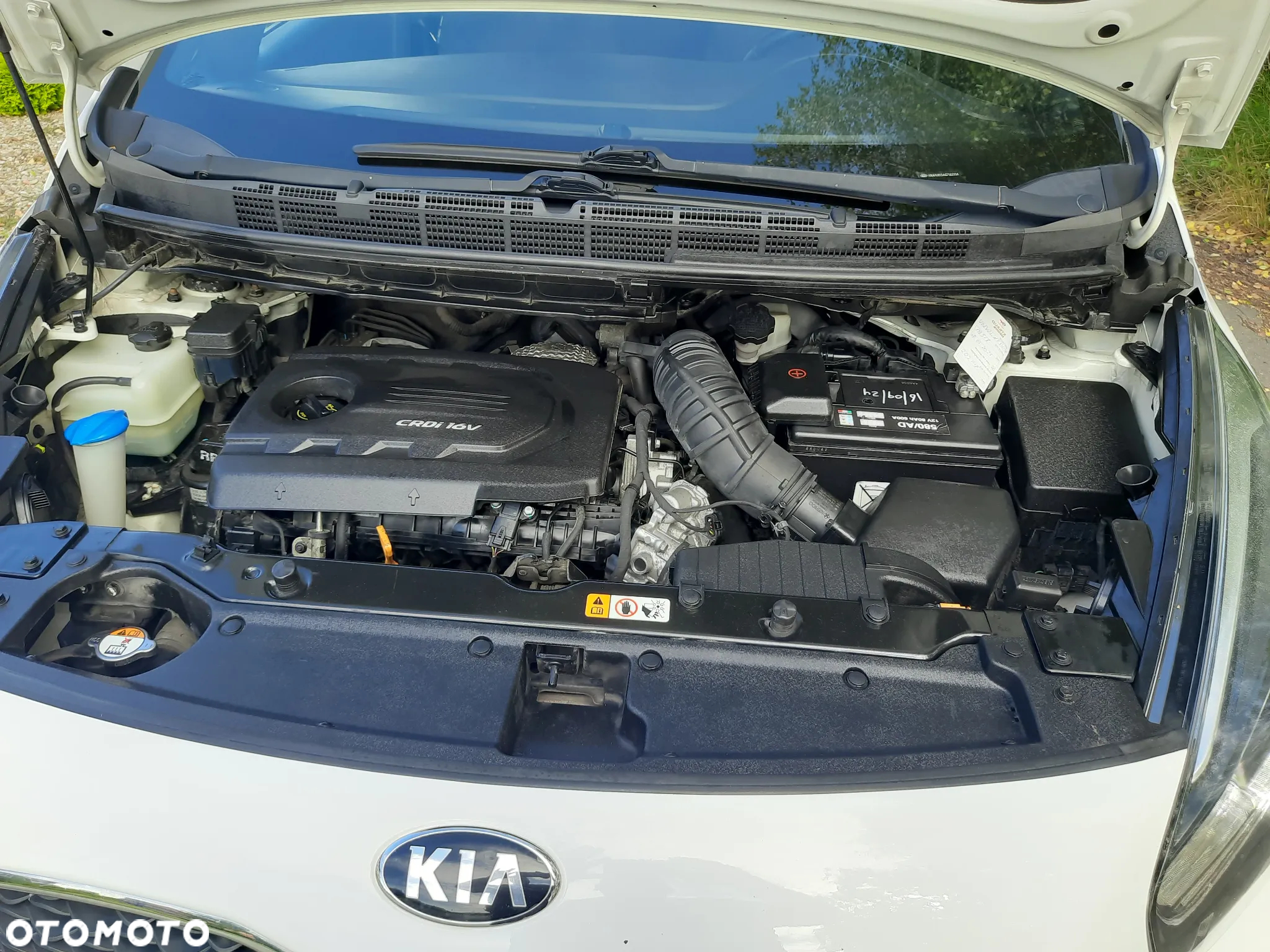 Kia Carens 1.7 CRDi M EU6 - 22