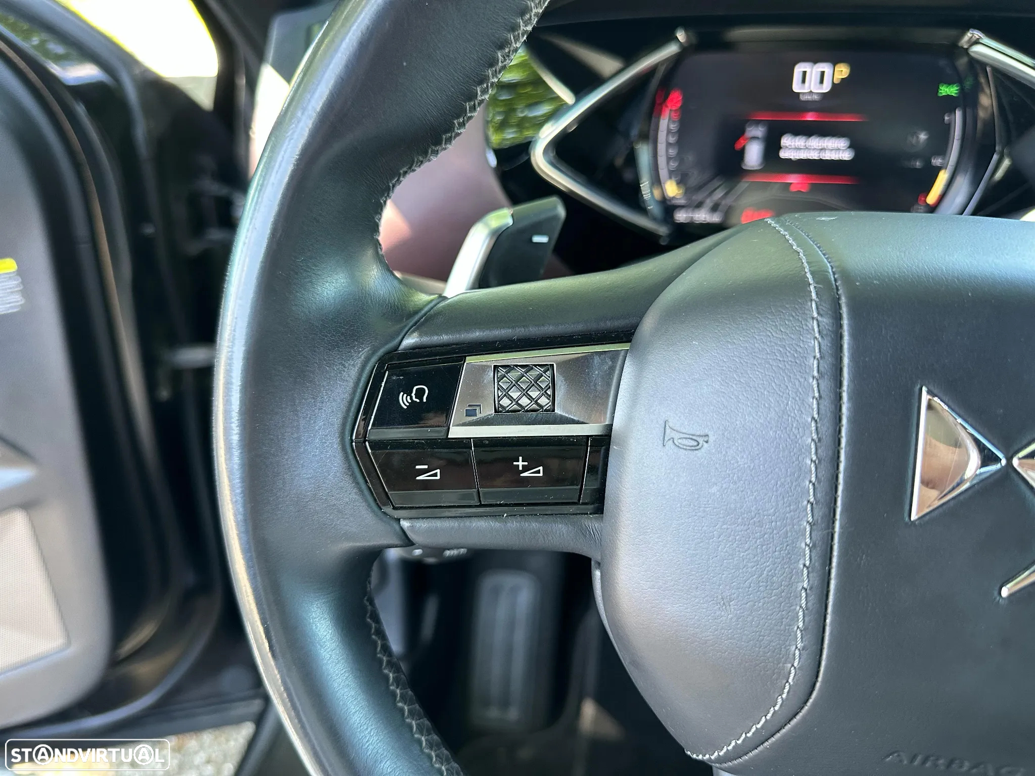 DS DS3 Crossback - 31