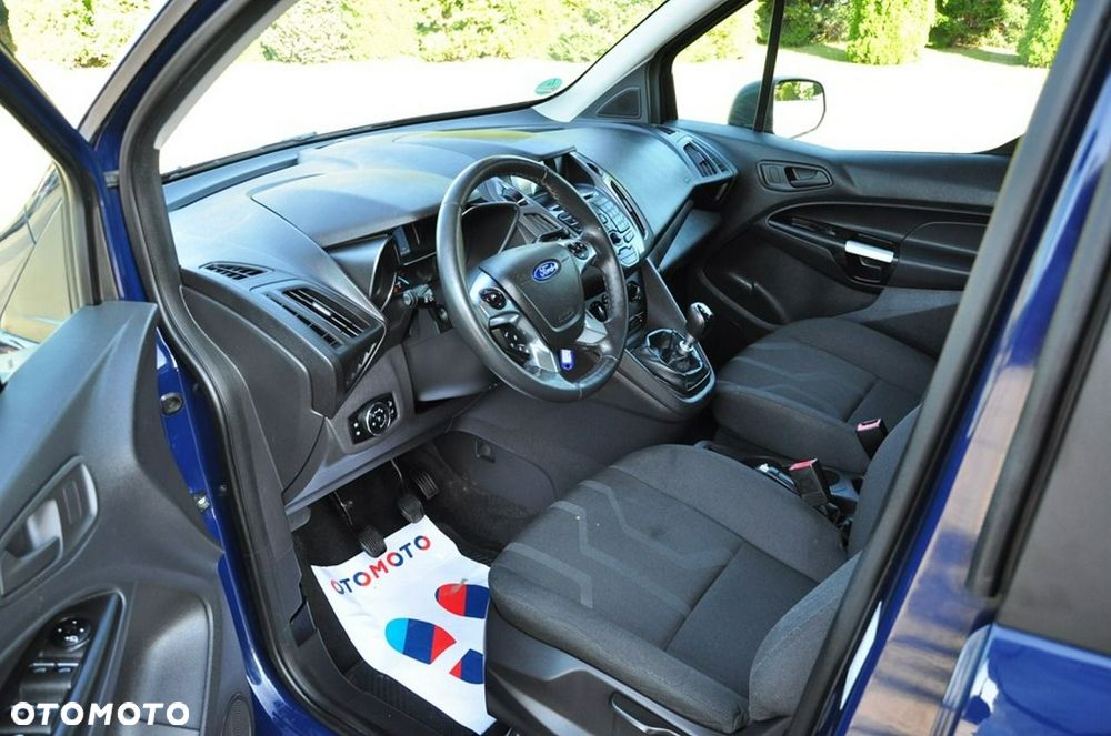 Ford Transit Connect - 30