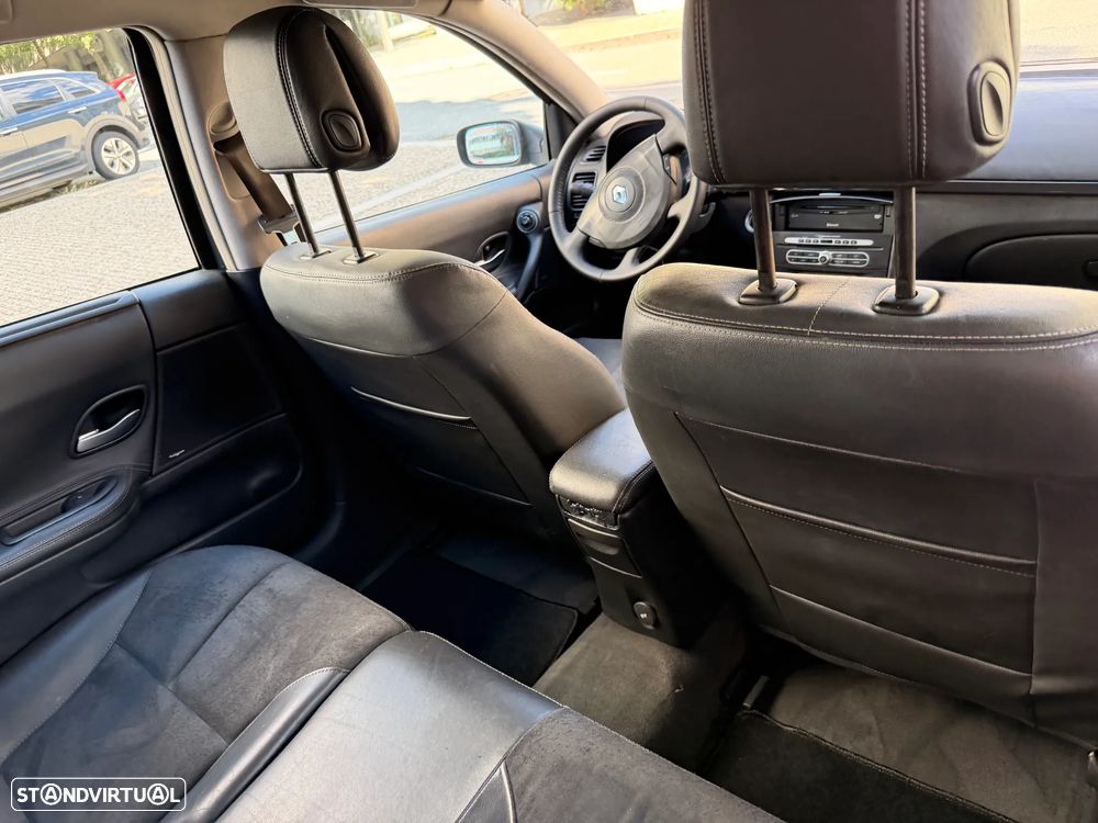 Renault Laguna Break 1.9 dCi Dynamique Luxe - 18