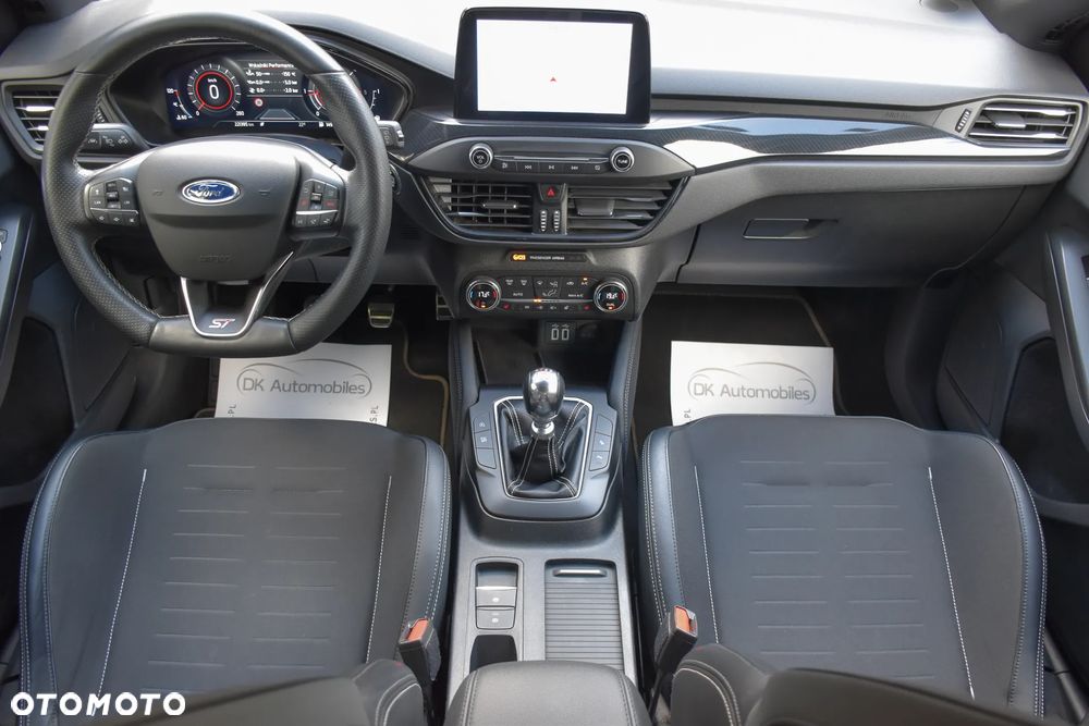 Ford Focus 2.0 EcoBlue ST X - 18