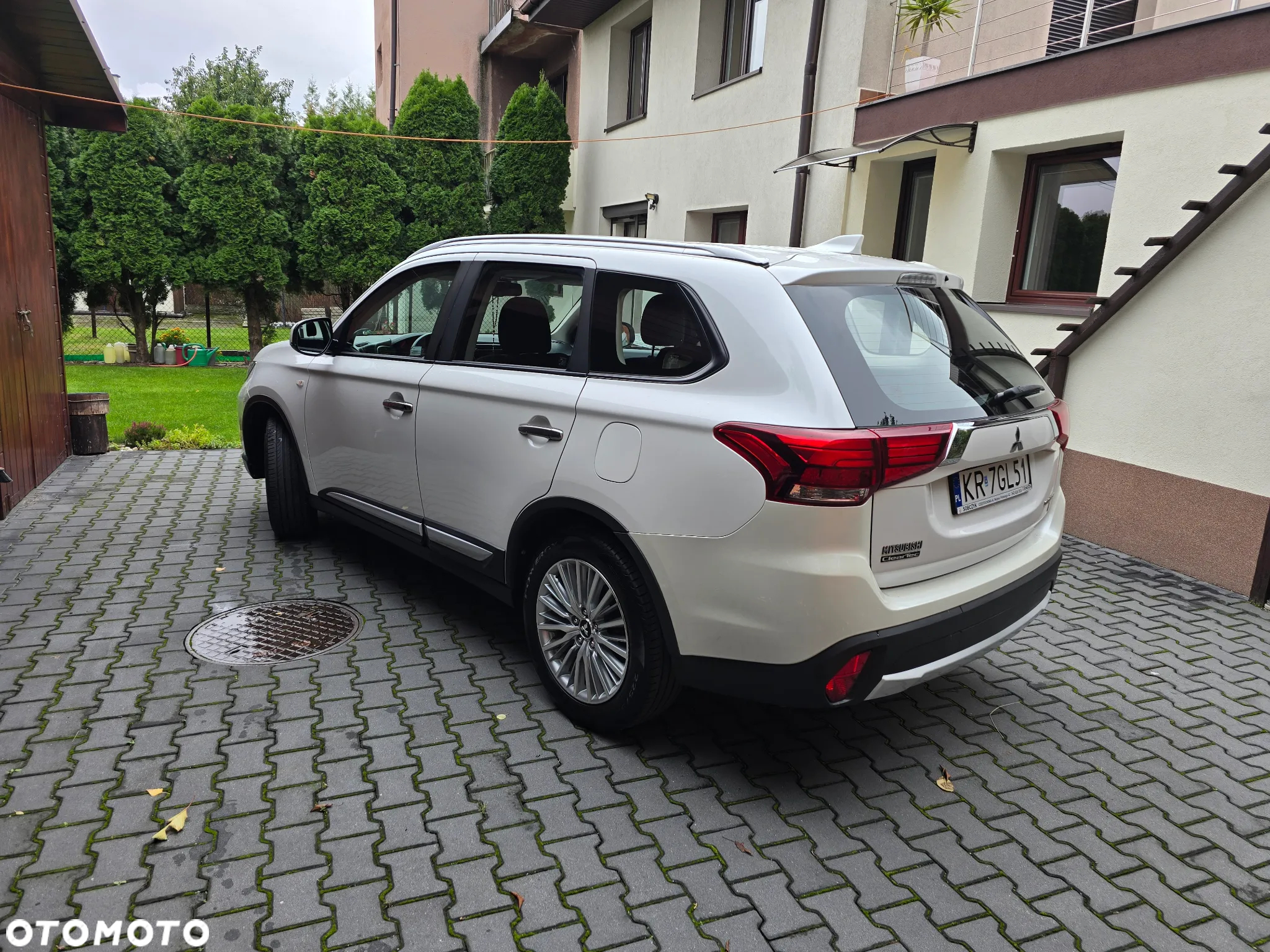 Mitsubishi Outlander ver-2-0-city-style-2wd - 4