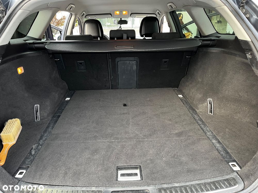 Toyota Avensis 1.8 Comfort - 18