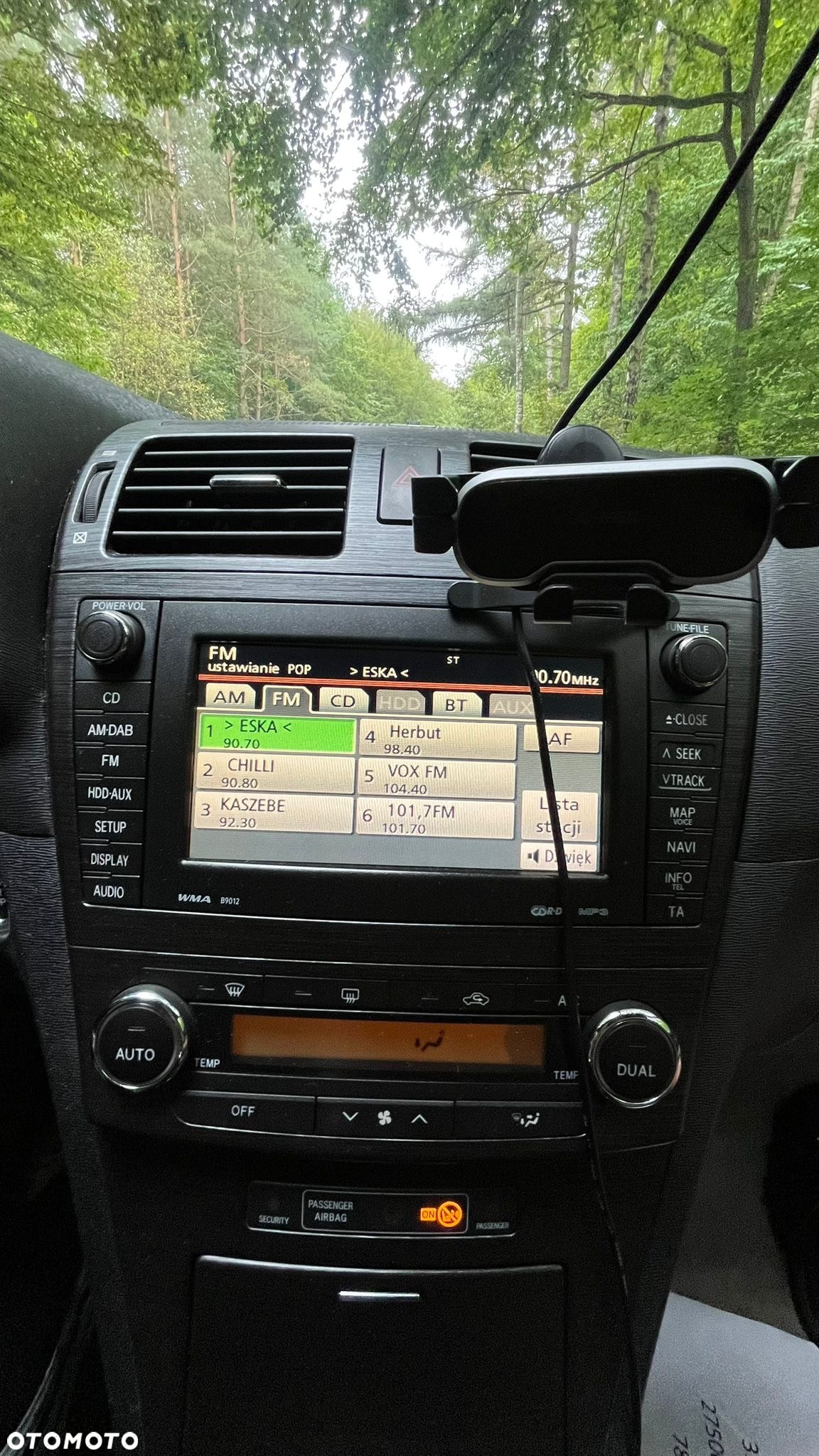 Toyota Avensis 2.0 Sol plus NAVI - 10