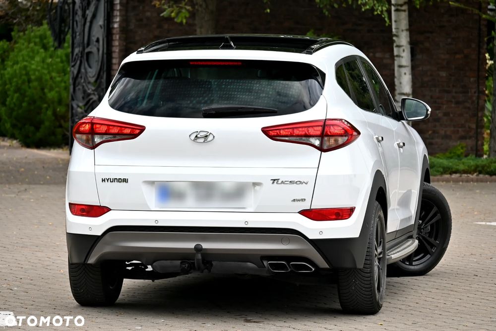 Hyundai Tucson 2.0 CRDi 4WD Automatik 25 Jahre - 13