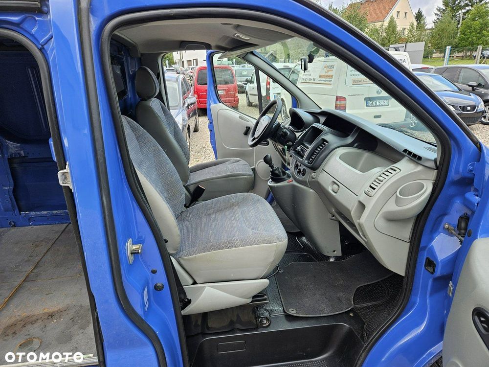 Renault Trafic - 9