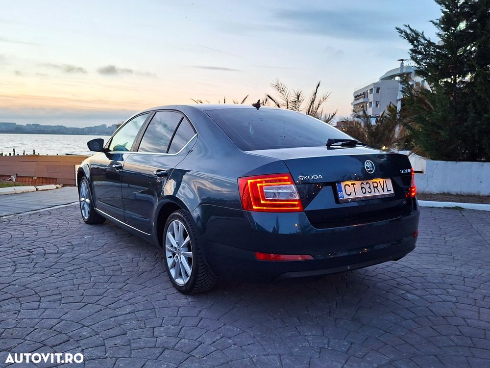 Skoda Octavia - 4