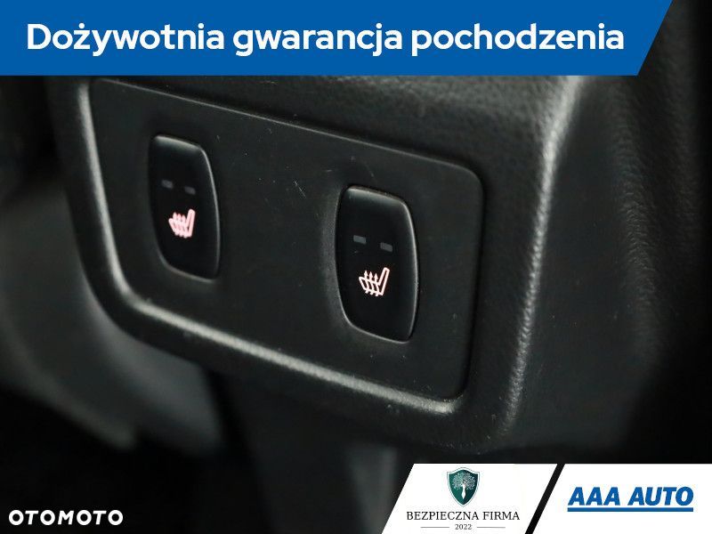 Mitsubishi Eclipse Cross - 11