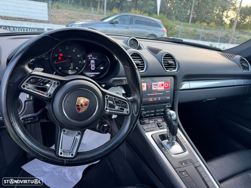 Porsche 718 Cayman 2.0 T PDK - 23