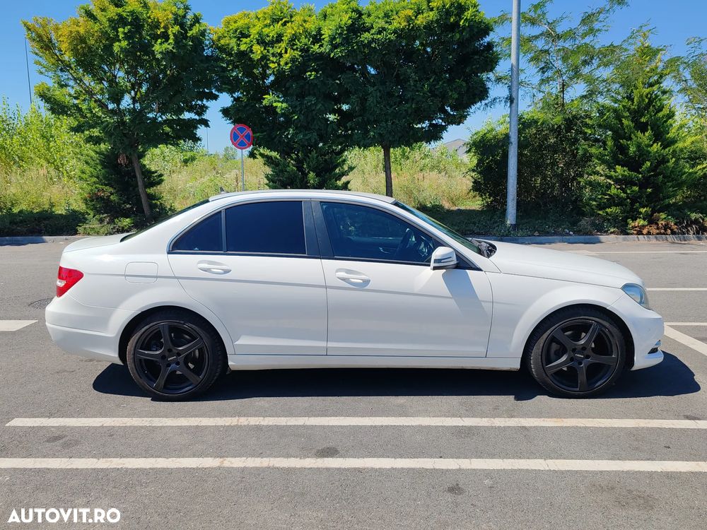 Mercedes-Benz C - 1