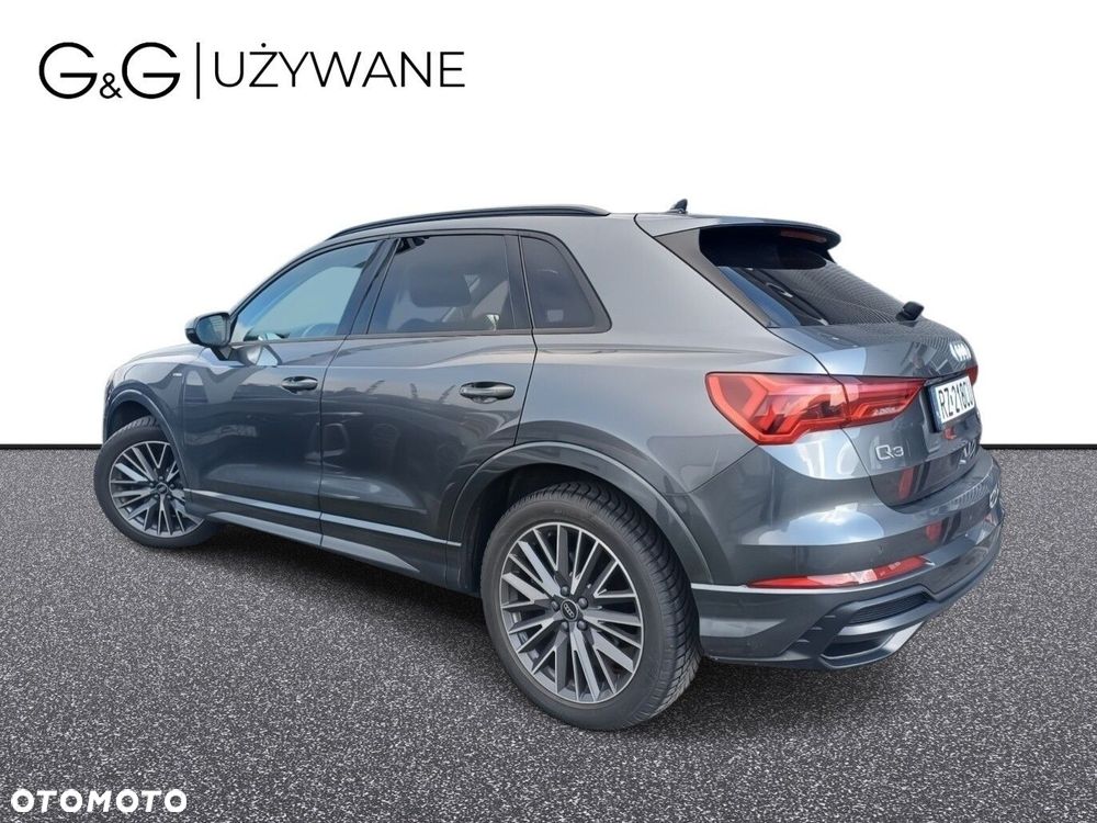 Audi Q3 - 4