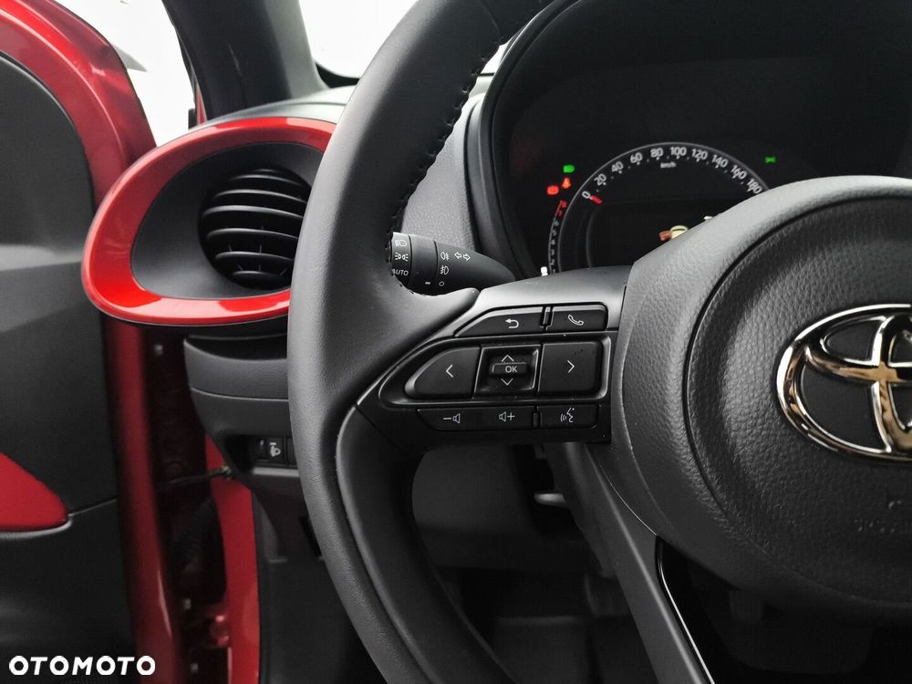 Toyota Aygo X 1.0 VVT-i Style CVT - 17