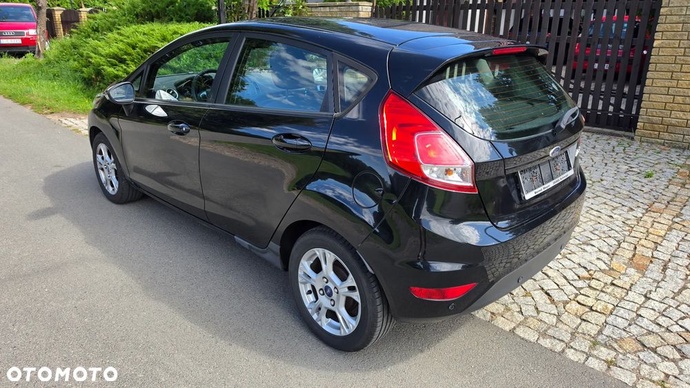Ford Fiesta 1.25 Champions Edition - 10
