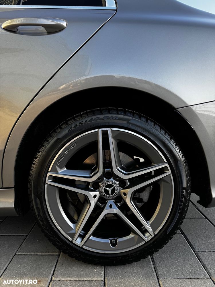 Mercedes-Benz C 200 4Matic 9G-TRONIC AMG Line - 11