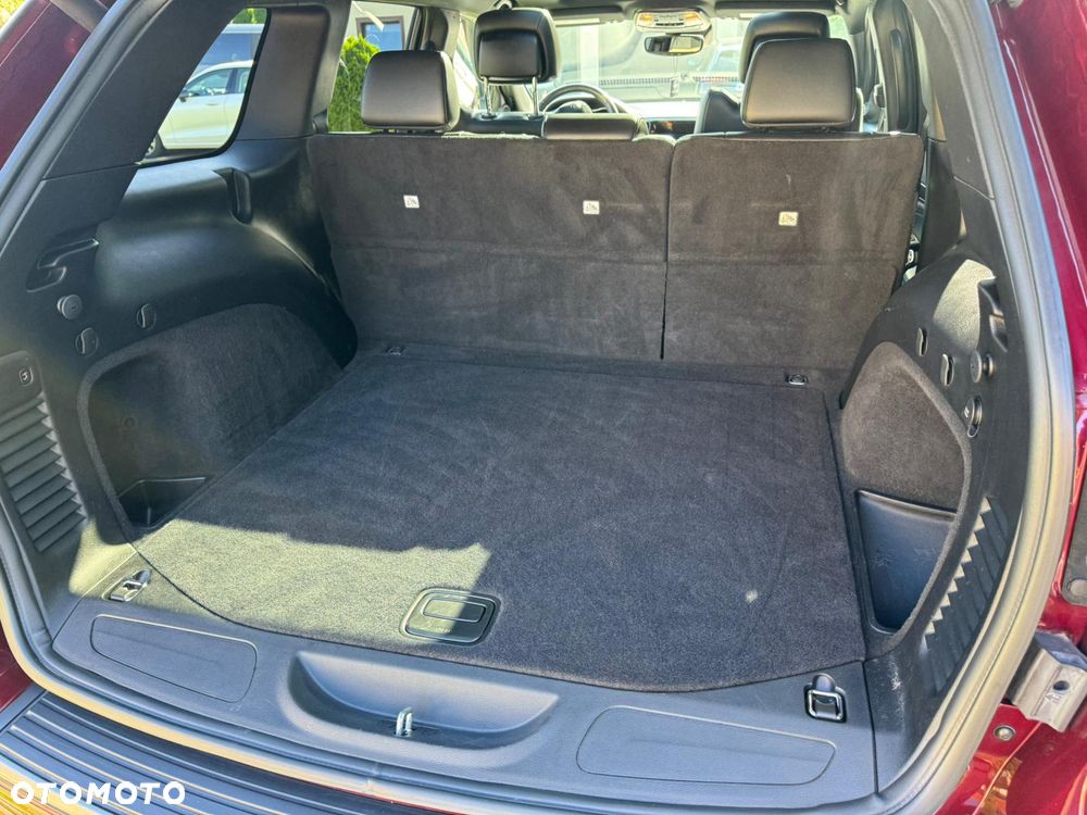 Jeep Grand Cherokee - 20