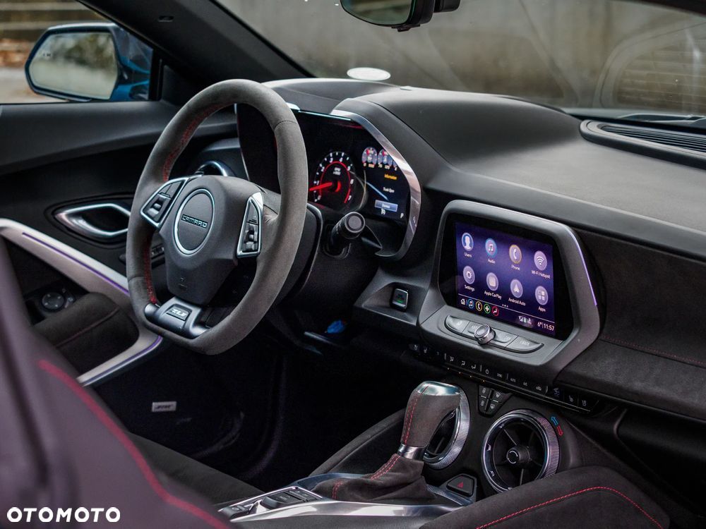 Chevrolet Camaro - 18