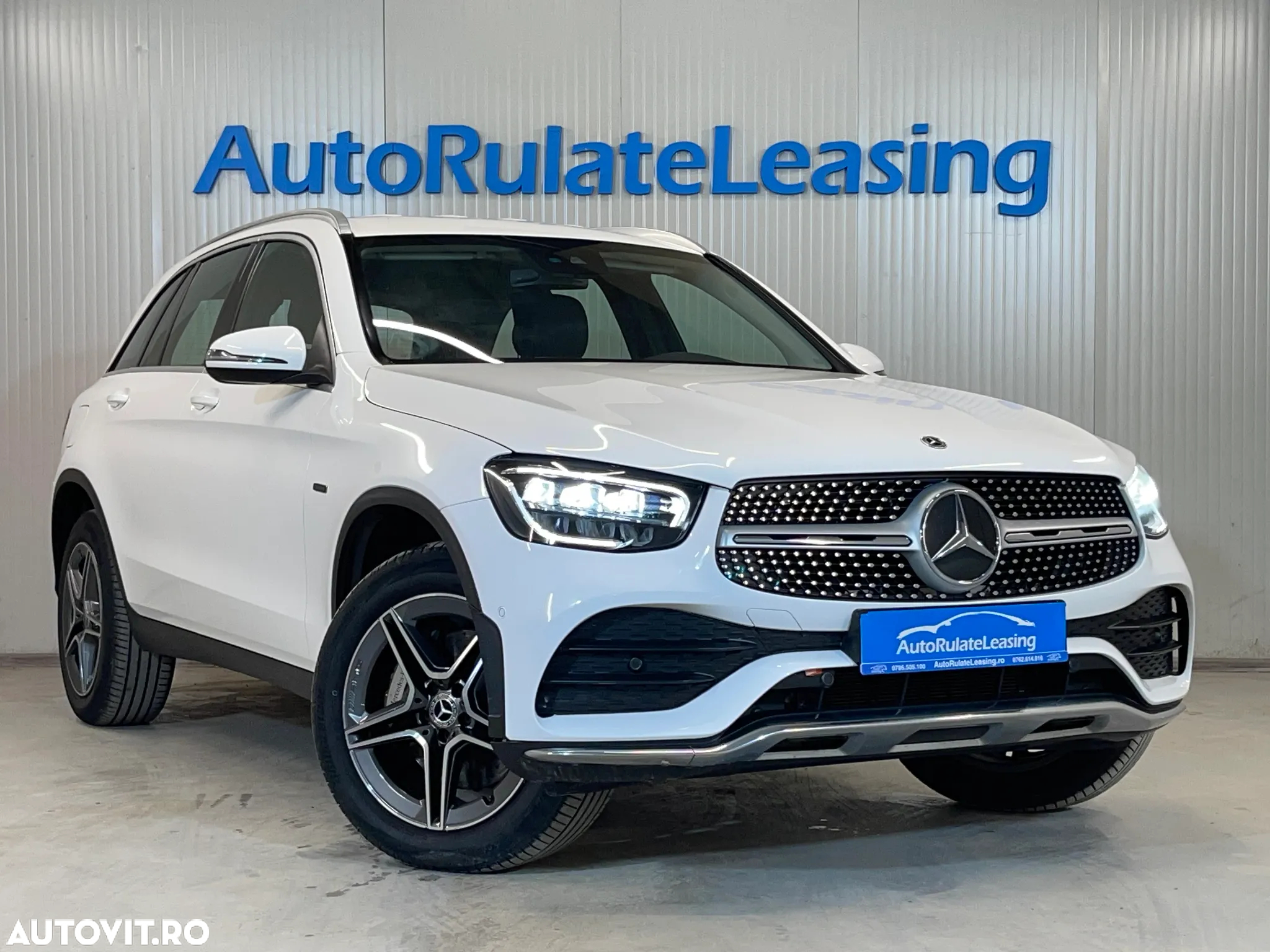 Mercedes-Benz GLC 300 de 4Matic 9G-TRONIC AMG Line - 2
