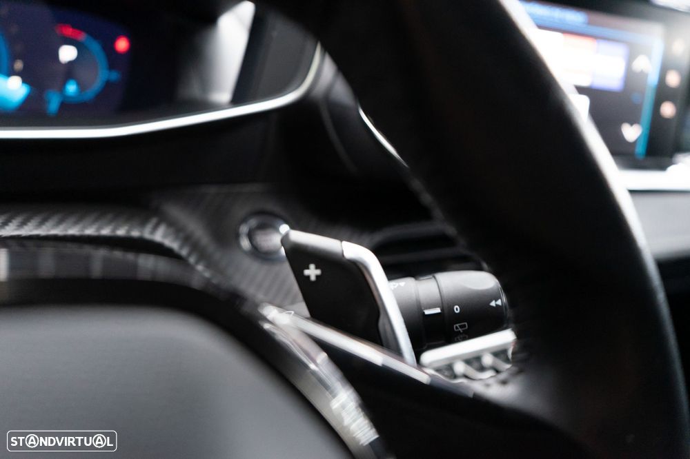 Peugeot 2008 1.2 PureTech Allure Pack EAT8 - 34