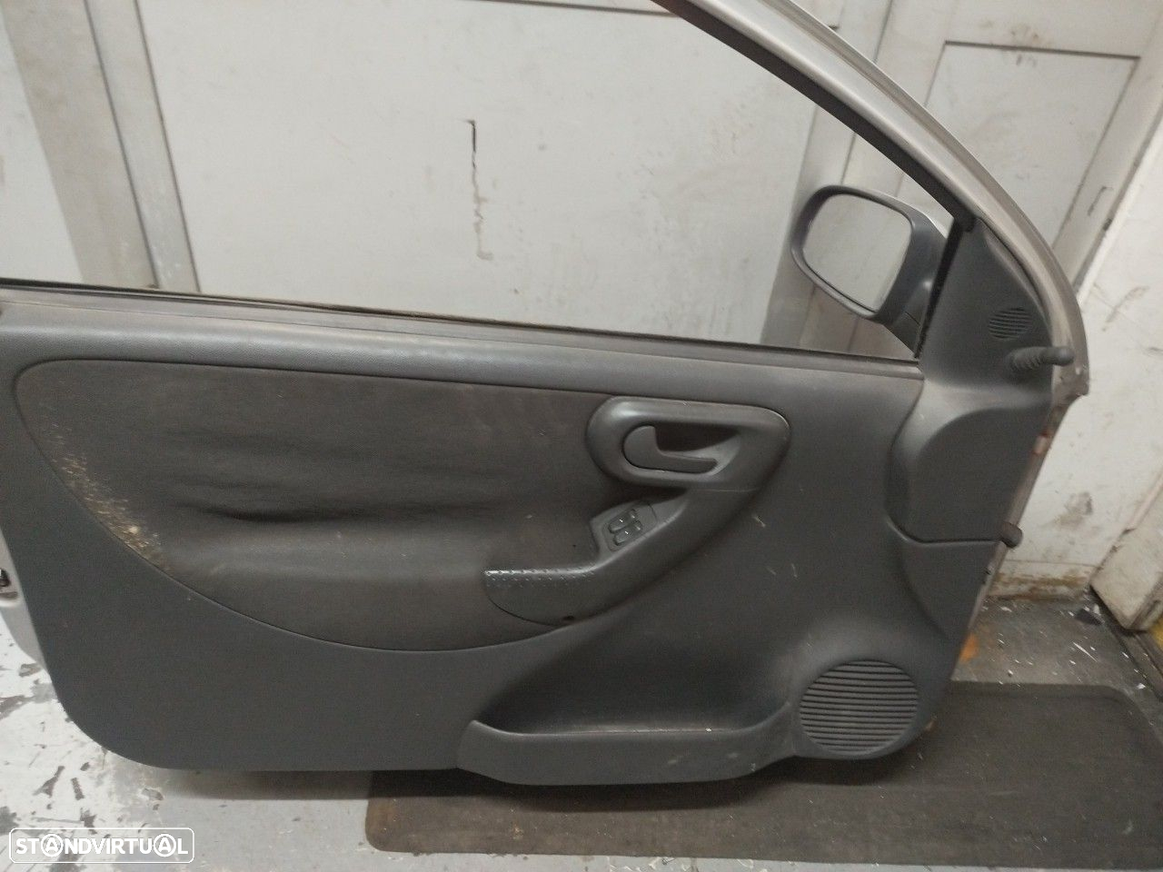 Porta Frente Esq Opel Corsa C (X01) - 3