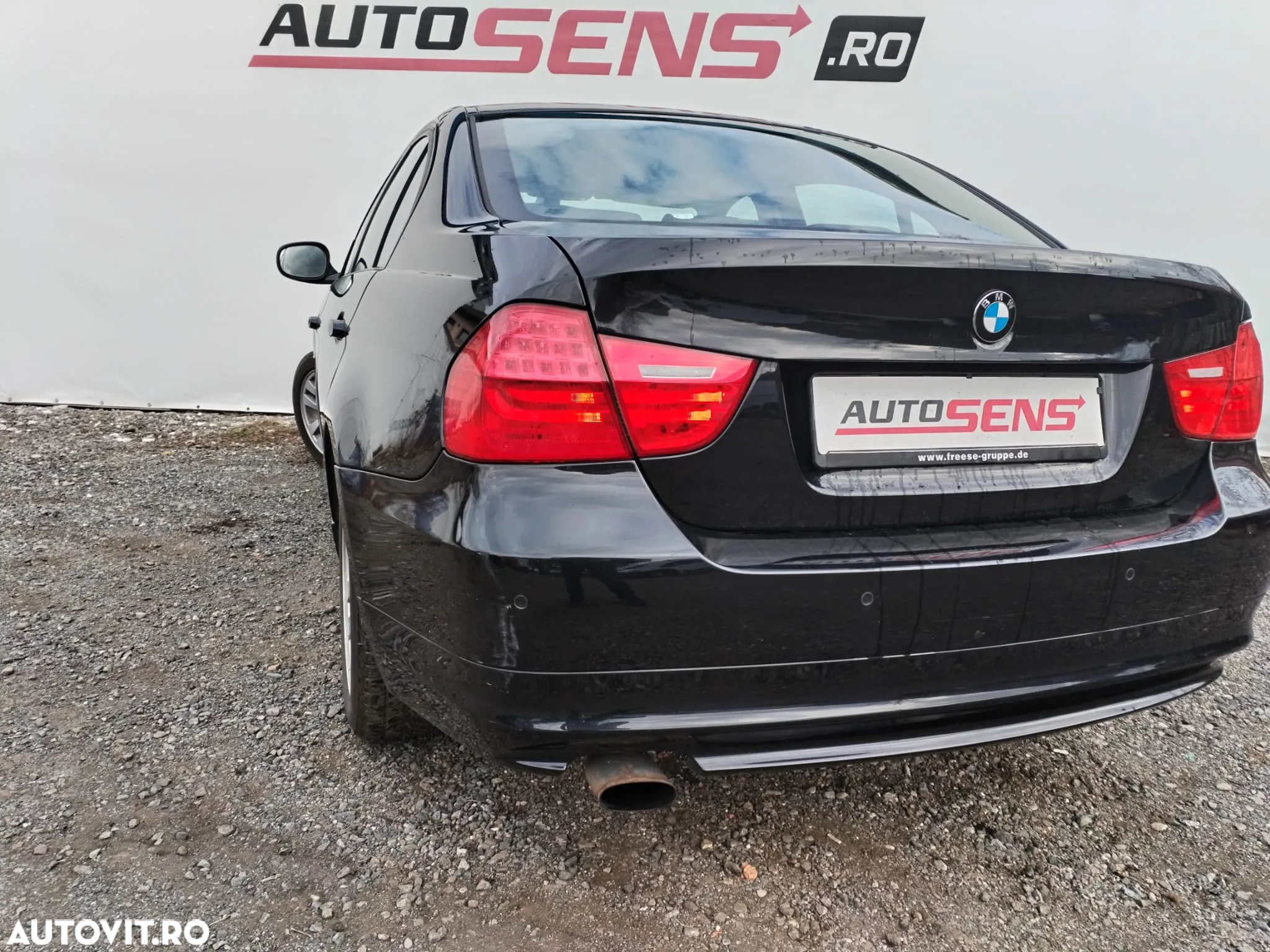 BMW Seria 3 318i - 26