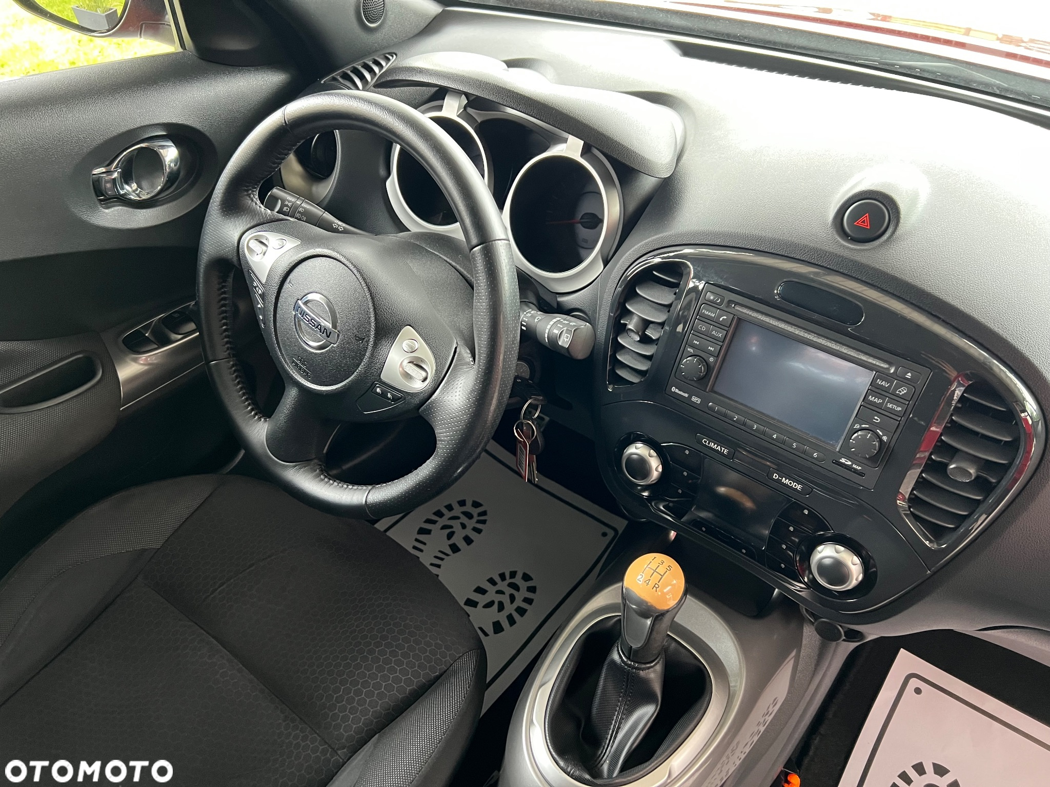 Nissan Juke 1.6 Tekna S&S - 29