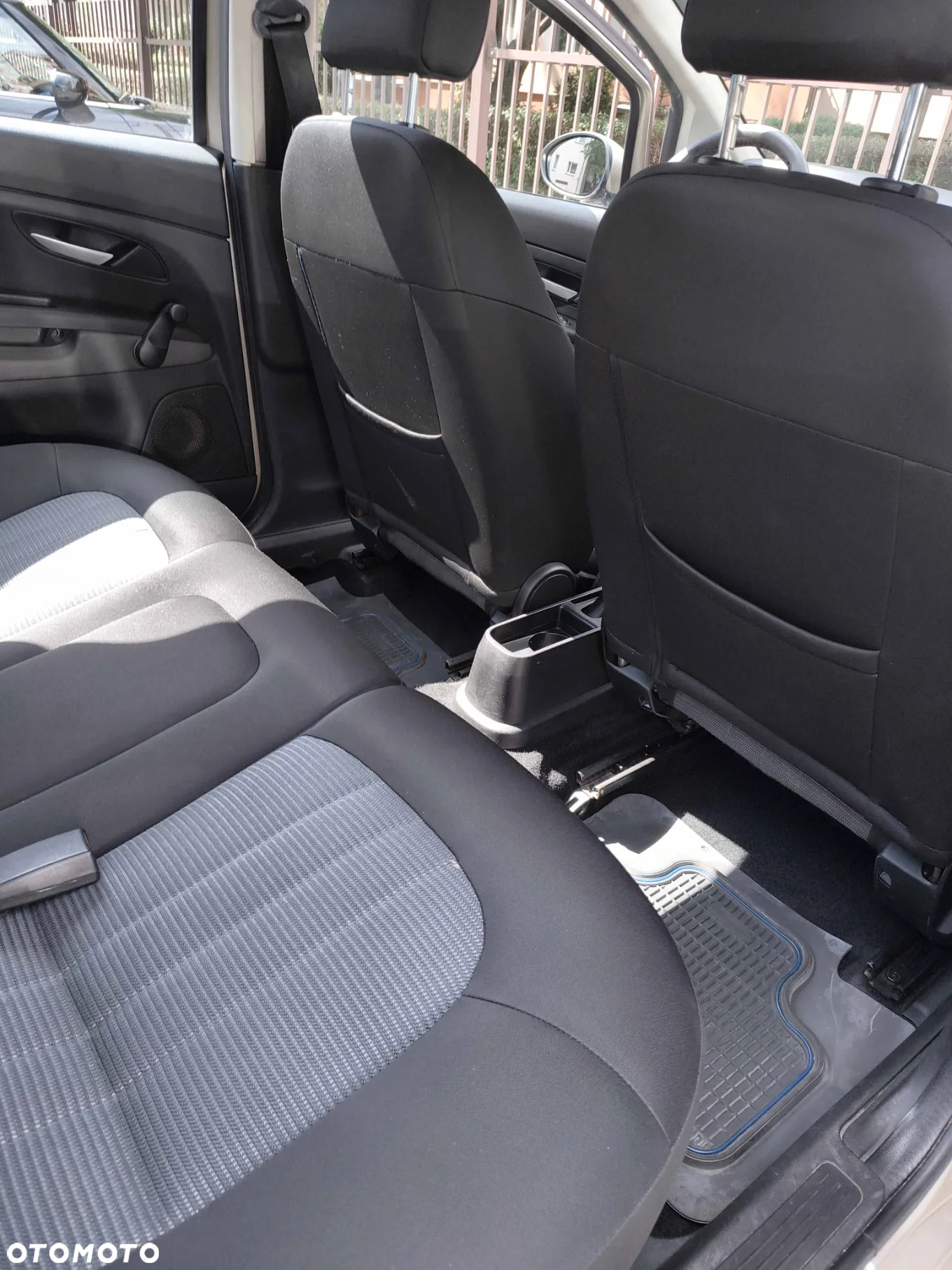 Fiat Linea 1.3 MJ 16V Dynamic - 10
