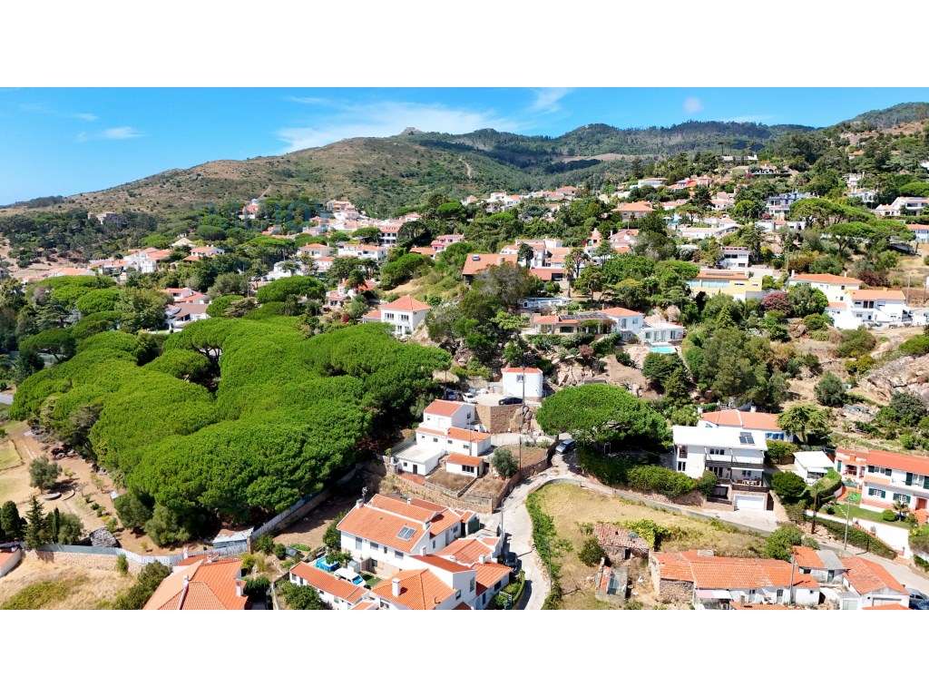 Moradia T2 para Reconstrução em Janes Cascais - Grande imagem: 4/45