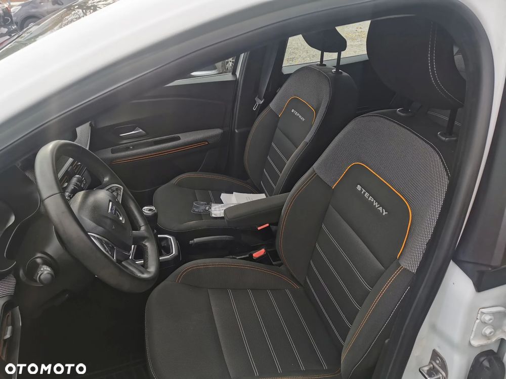 Dacia Sandero Stepway TCe 90 Expression + - 15