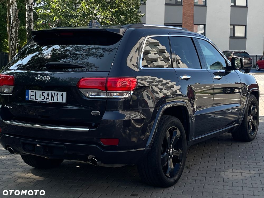 Jeep Grand Cherokee 5.7 V8 Overland Summit - 11