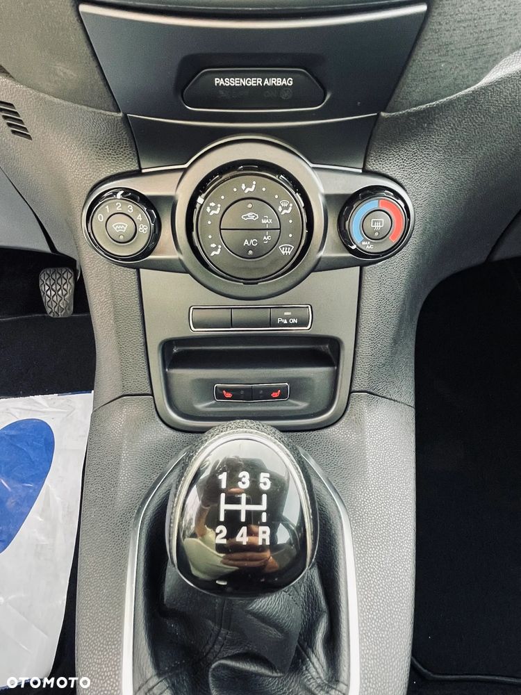 Ford Fiesta 1.25 Trend EU5 - 24