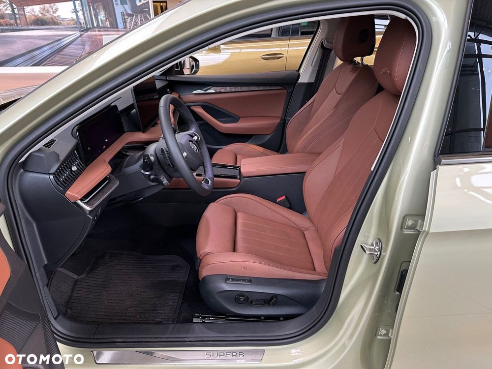 Skoda Superb 2.0 TSI 4x4 L&K DSG - 11