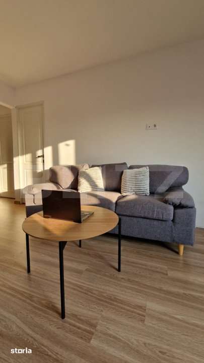 Apartament cu 3 camere, parcare inclusa, curte privata, zona Tineretul — fotografia 1