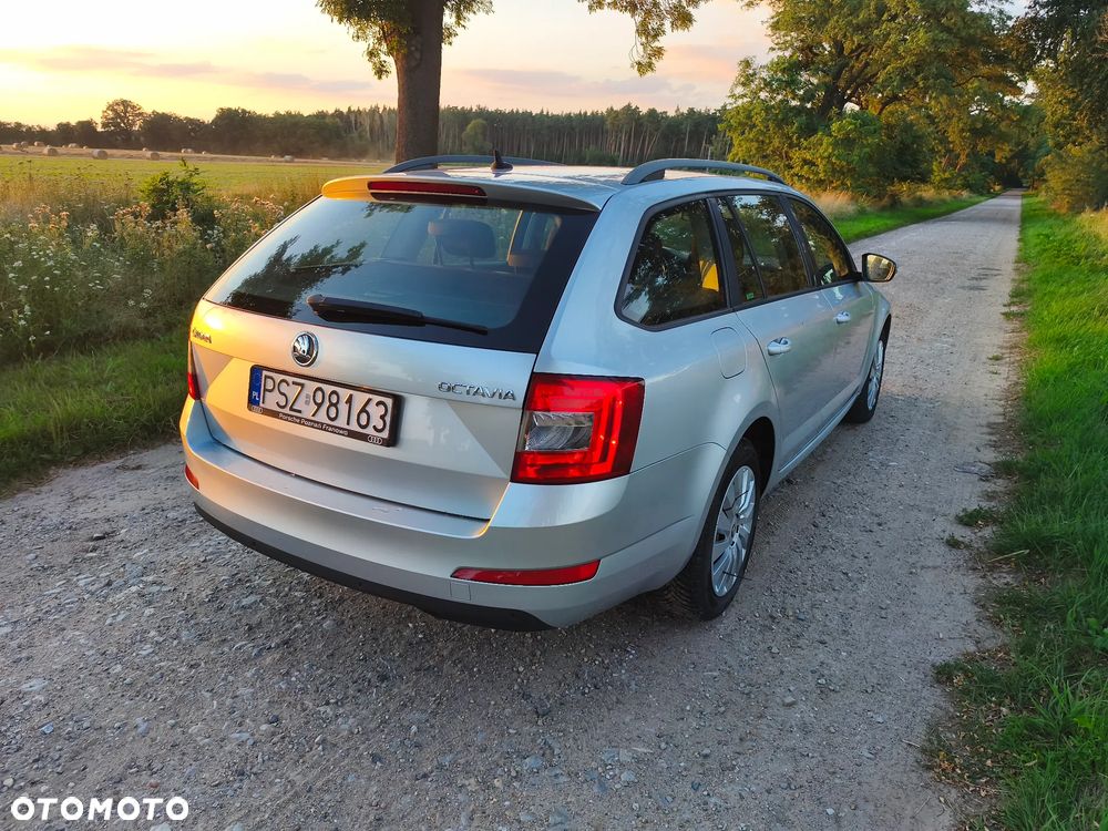 Skoda Octavia 1.6 TDI Active - 6