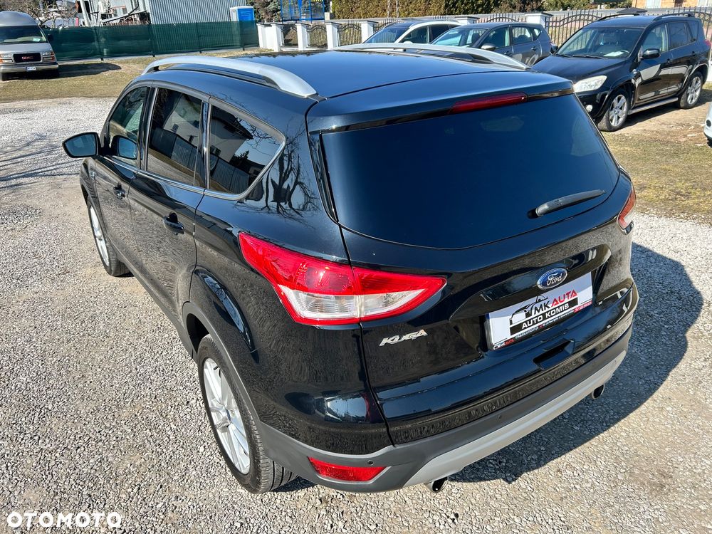 Ford Kuga 2.0 TDCi 2x4 Titanium - 12