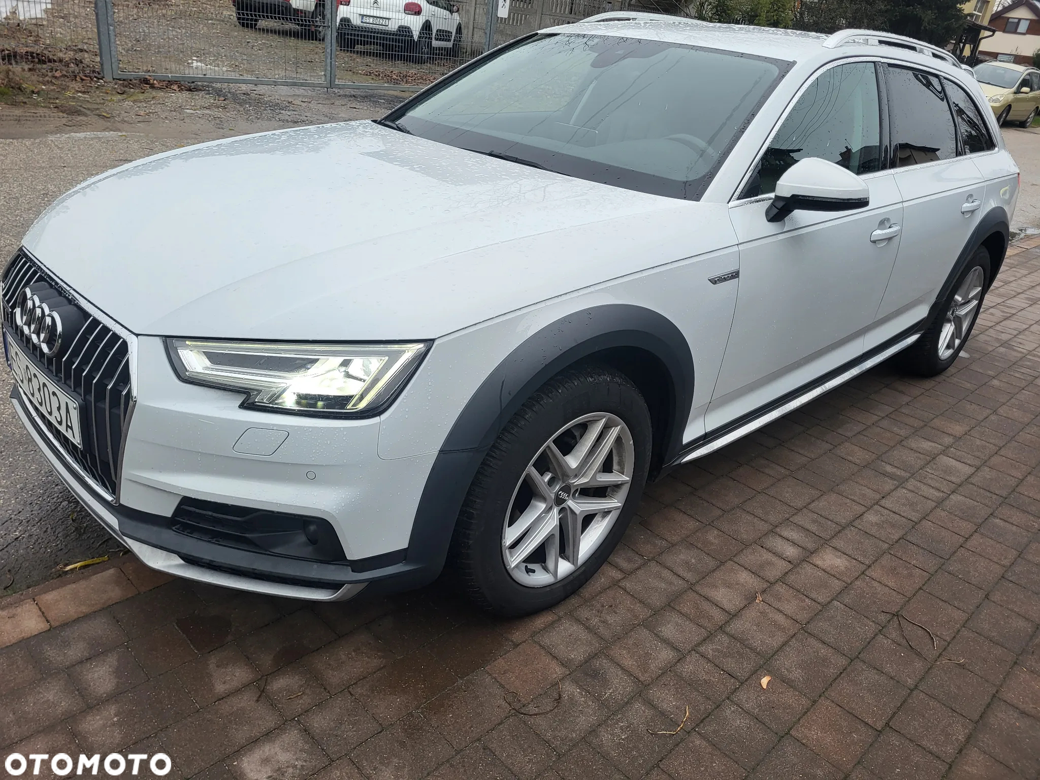 Audi A4 Allroad 2.0 TDI Quattro S tronic - 12