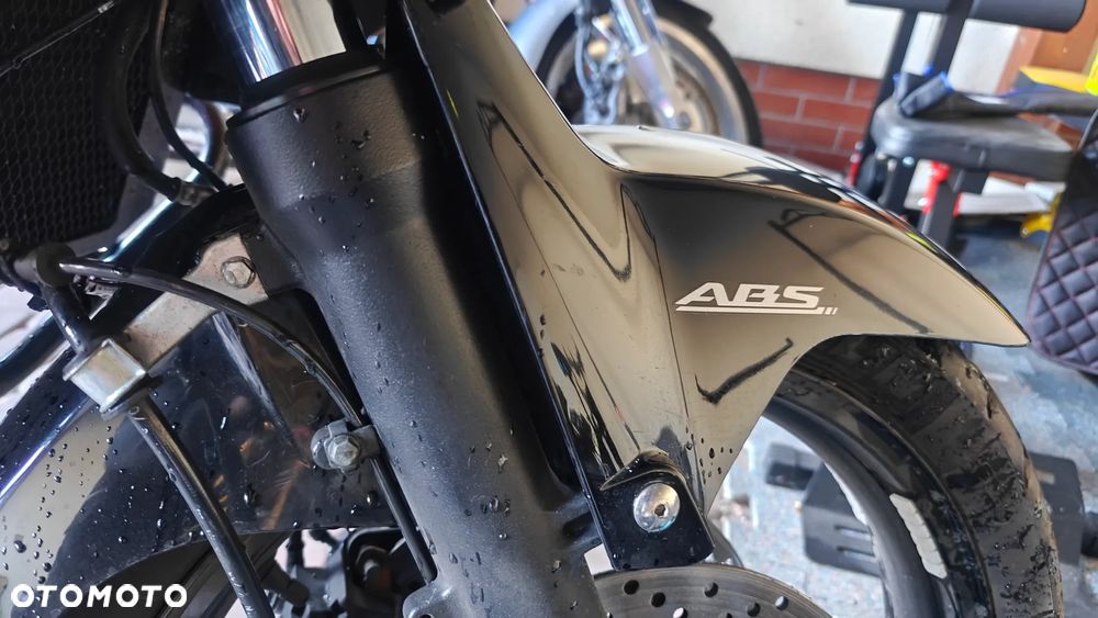 Suzuki V-STROM - 5