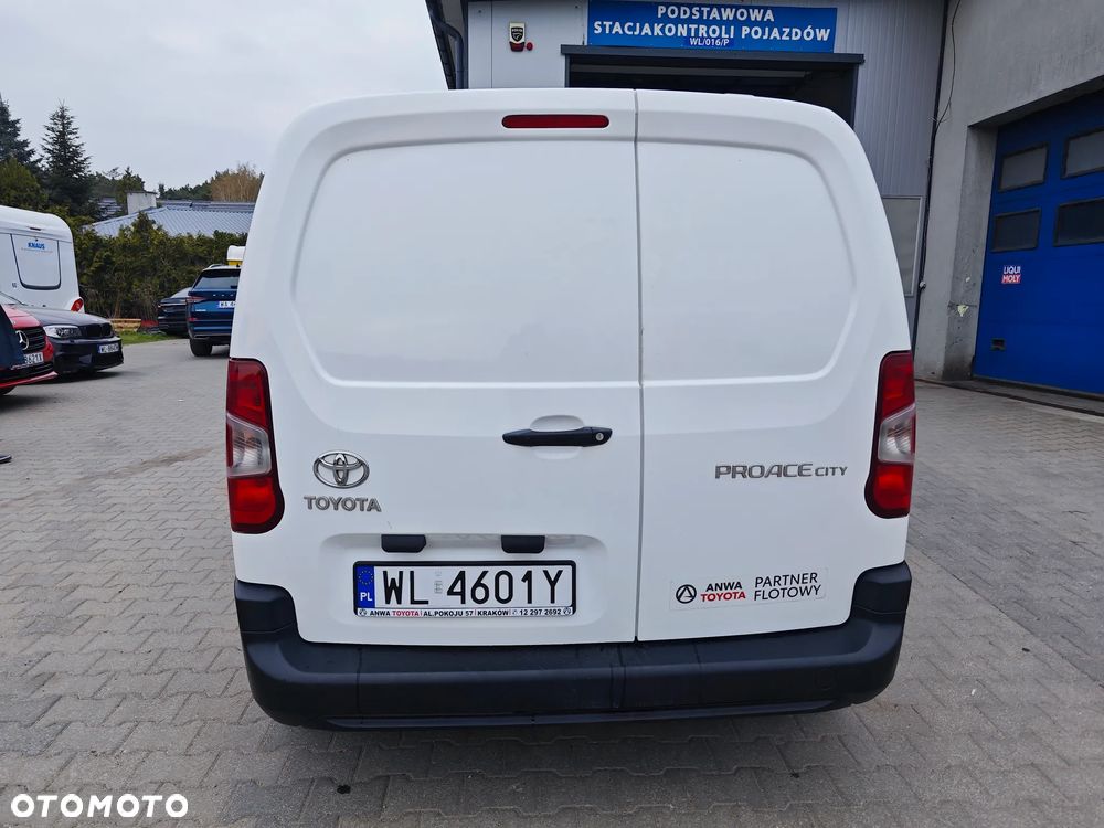 Toyota PROACE CITY - 9