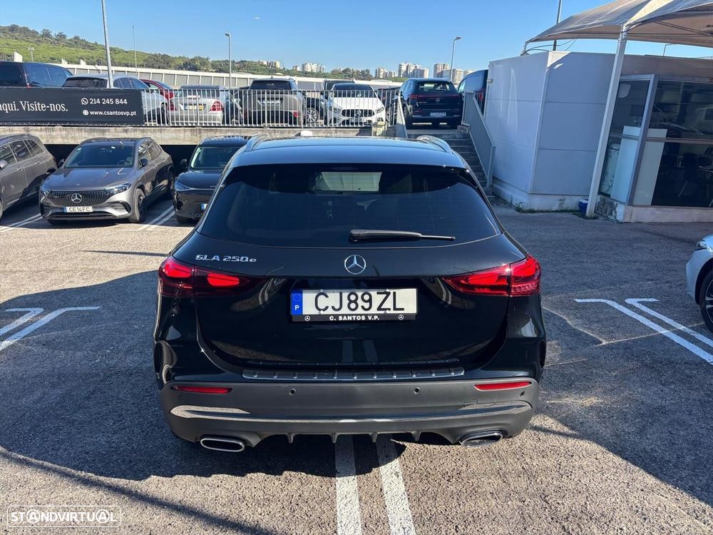 Mercedes-Benz GLA 250 e AMG Line - 7