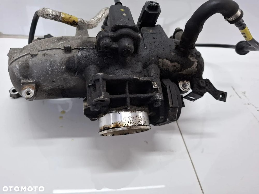 KOLEKTOR SSĄCY OPEL INSIGNIA A 2,0 TURBO PRZEPUSTNICA POWIETRZA - 2