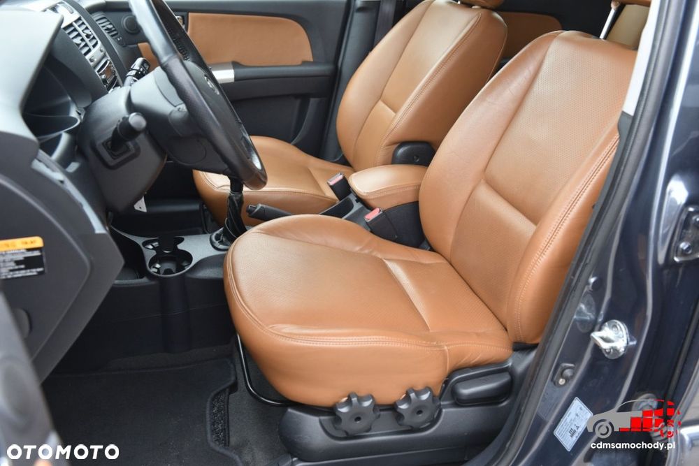 Kia Sportage - 16