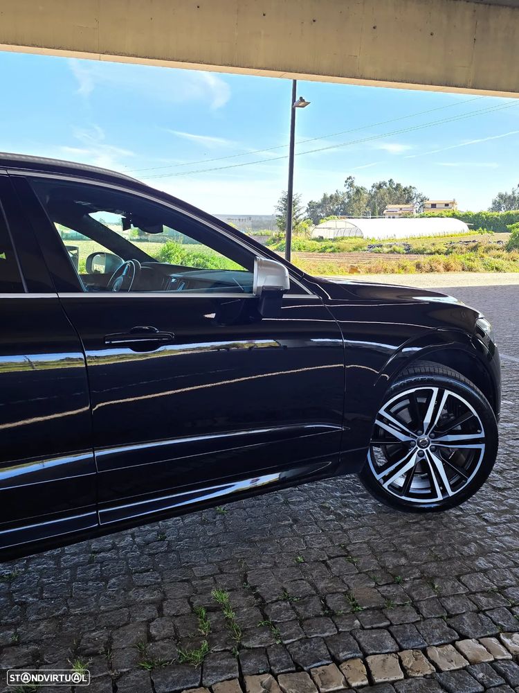 Volvo XC 40 - 28
