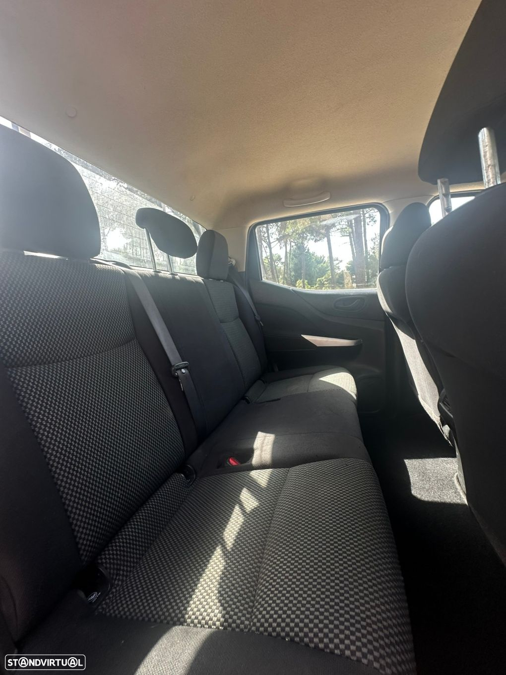 Nissan Navara 2.3 dCi CD 4WD CC Visia - 12