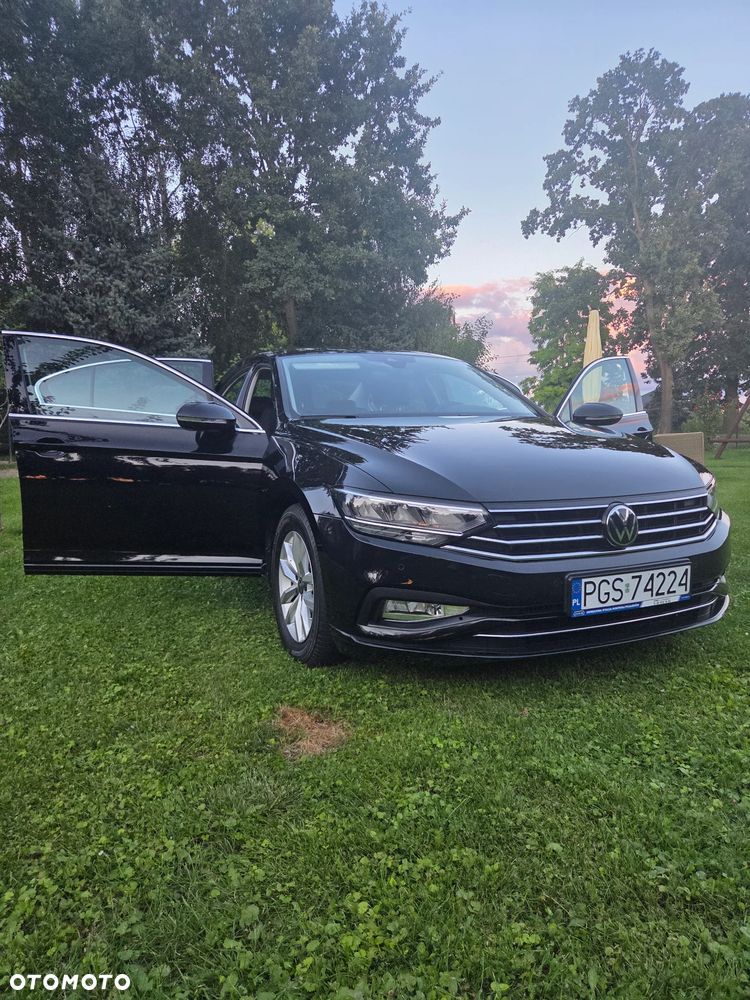 Volkswagen Passat 1.5 TSI EVO Elegance DSG - 2