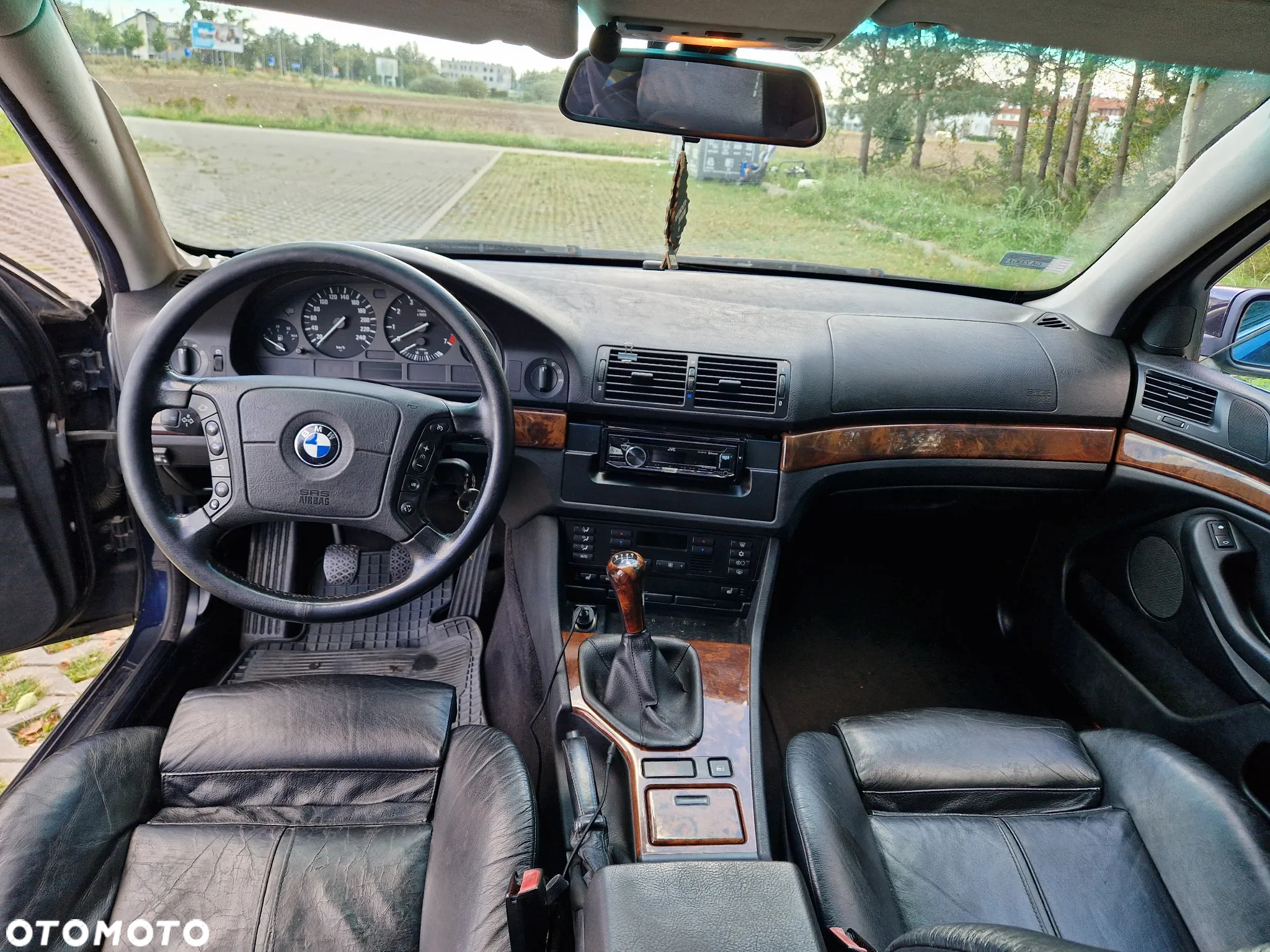 BMW Seria 5 520i - 7