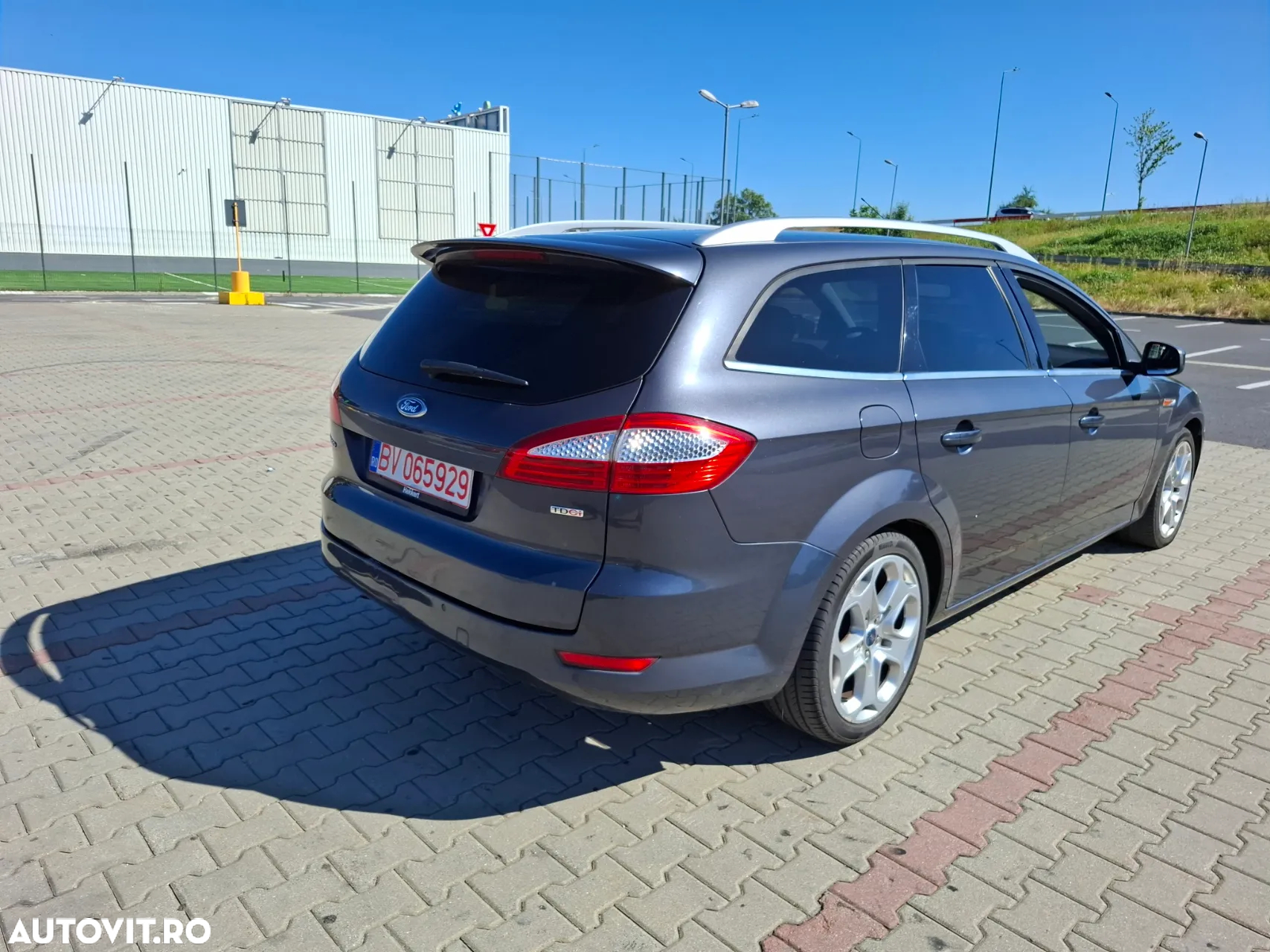 Ford Mondeo Turnier 2.0 TDCi Aut. Titanium - 8