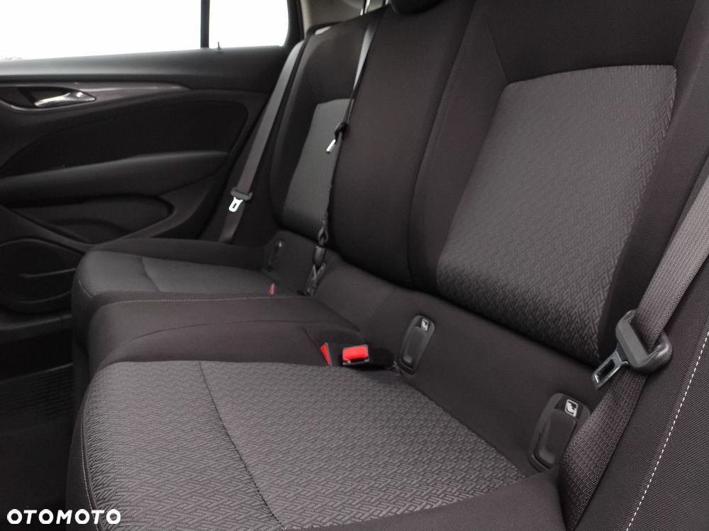 Opel Insignia 1.6 CDTI Enjoy S&S - 24