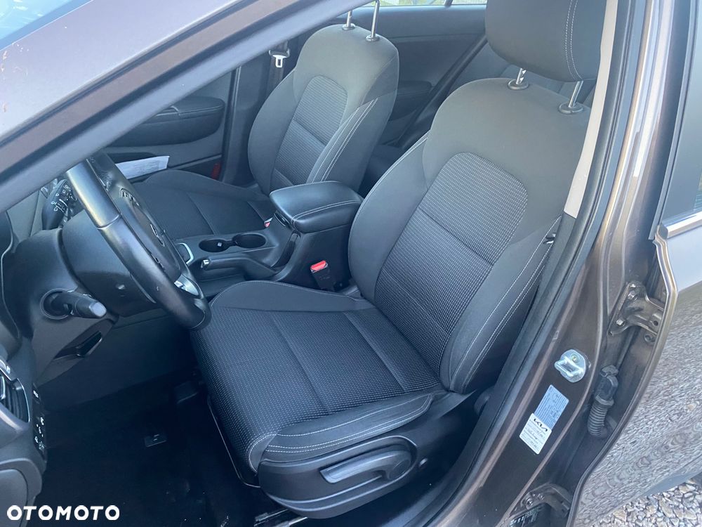 Kia Sportage 1.6 GDI 2WD Vision - 23