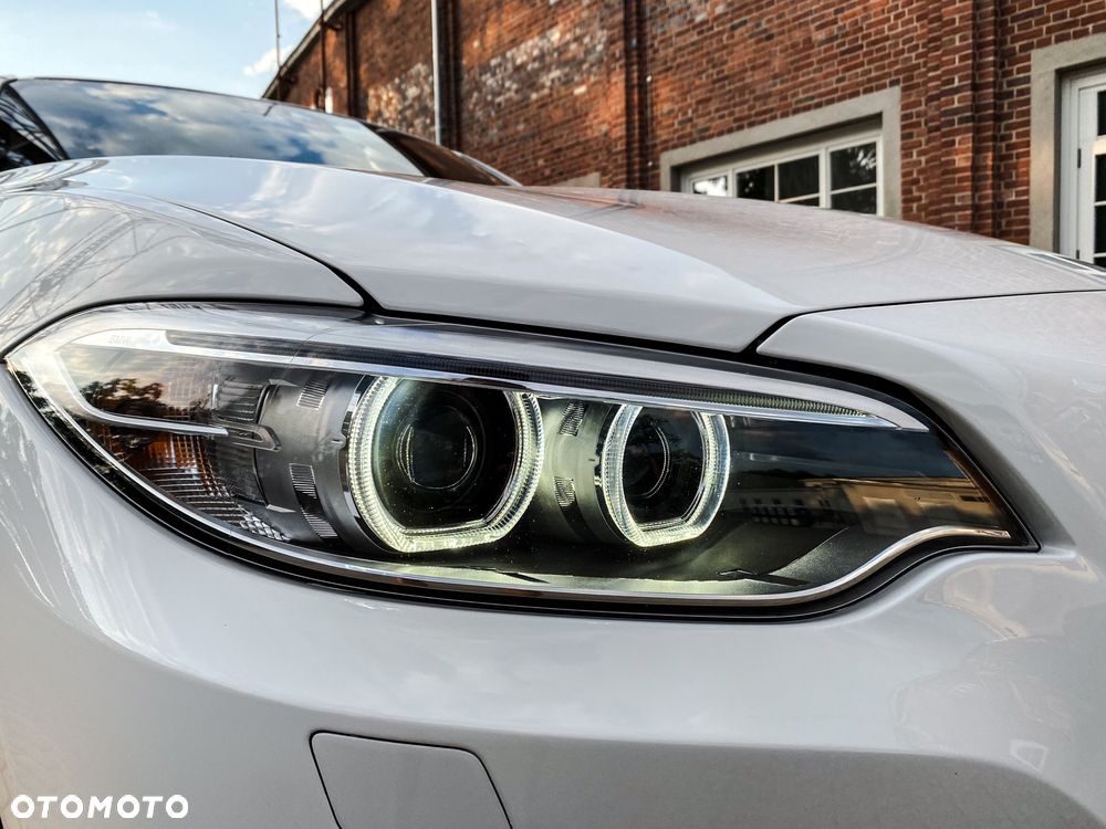 BMW Seria 2 220d Sport Line - 14